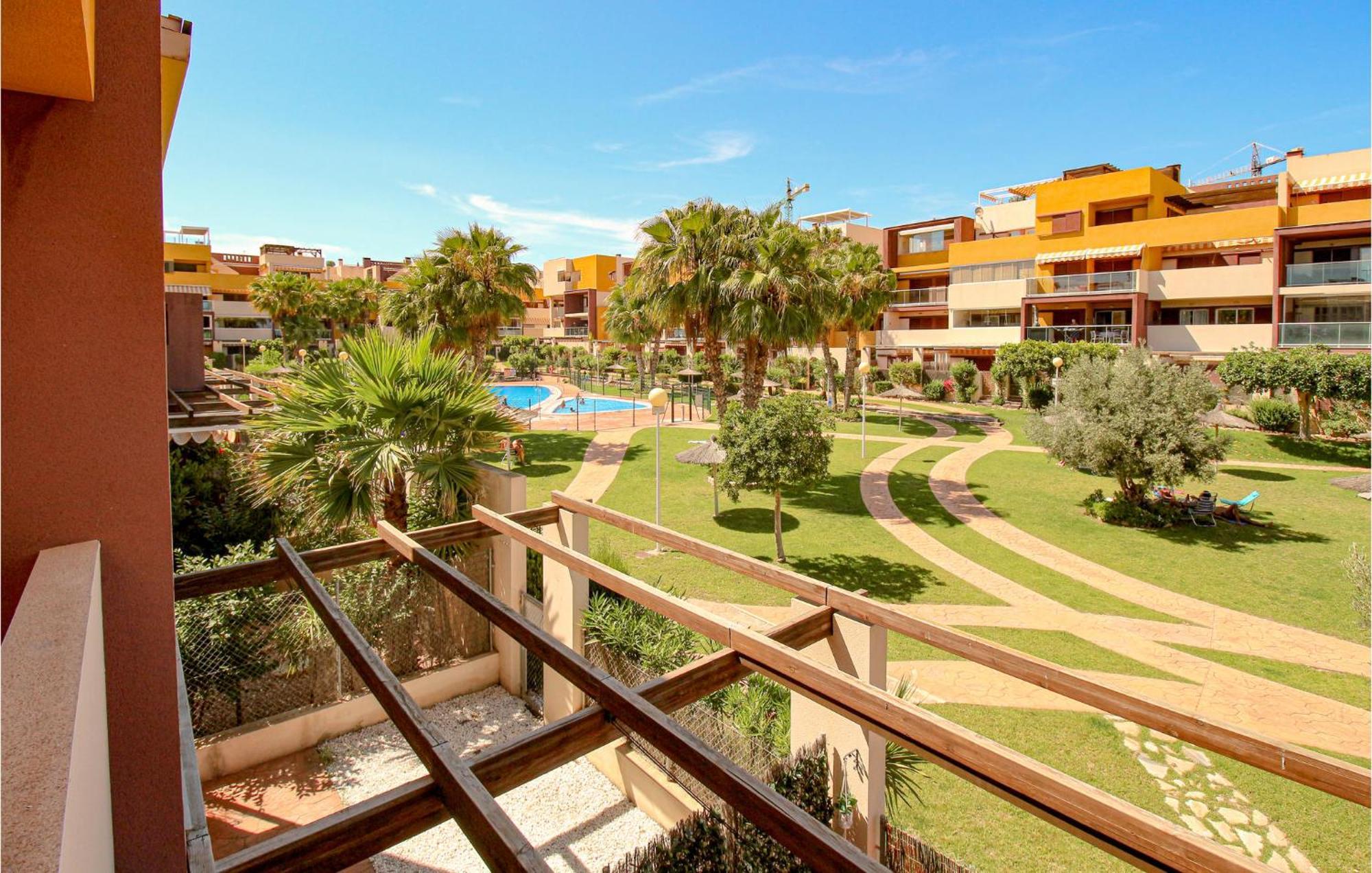 Awesome Apartment In Orihuela With Kitchen Playa Flamenca Kültér fotó