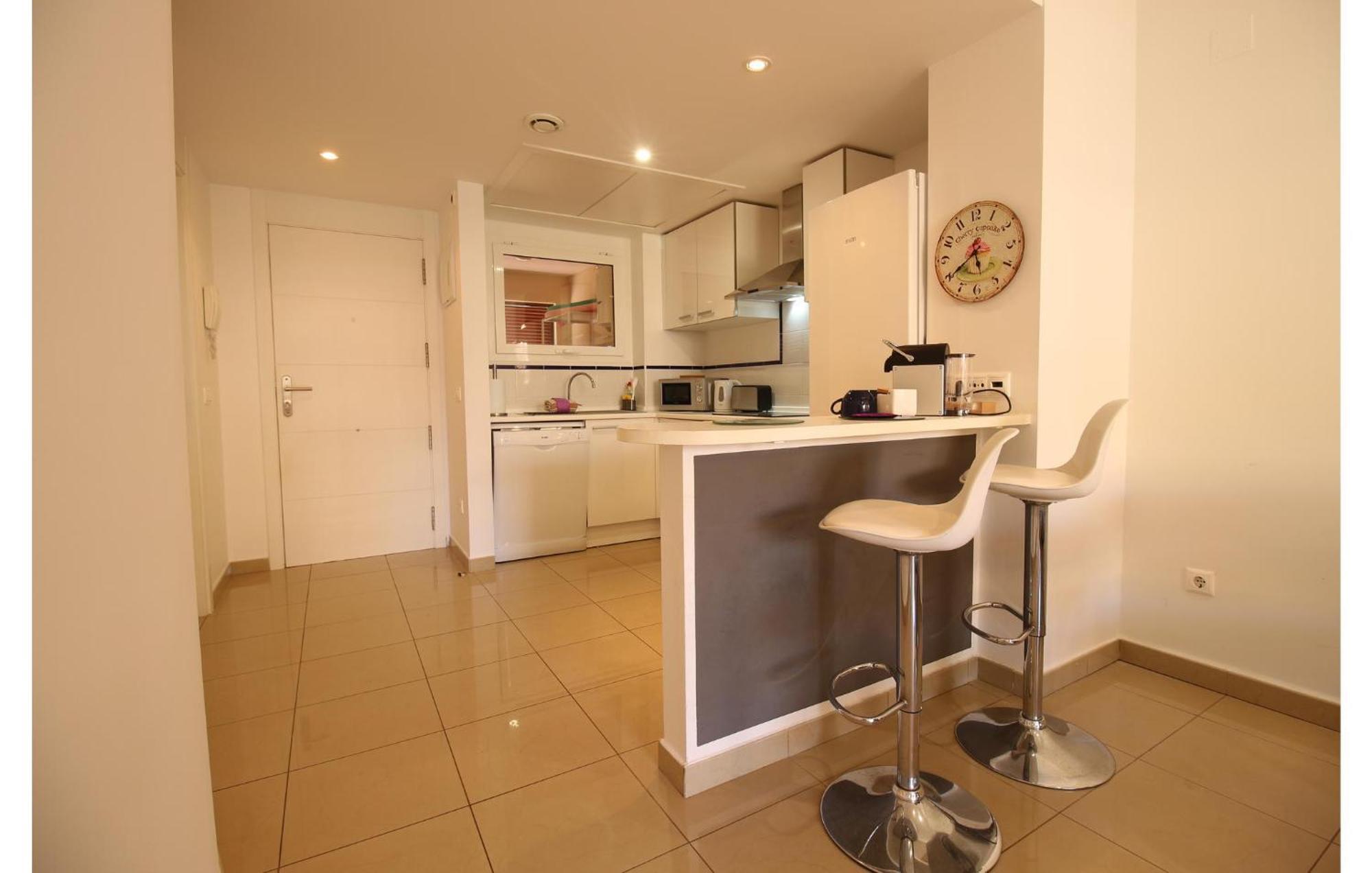 Awesome Apartment In Orihuela With Kitchen Playa Flamenca Kültér fotó